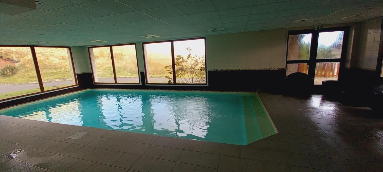 Superbesse Appartement 4-6 Pers. 2 Ch. Dans Residence 3 Etoile Avec Piscine Zewnętrze zdjęcie